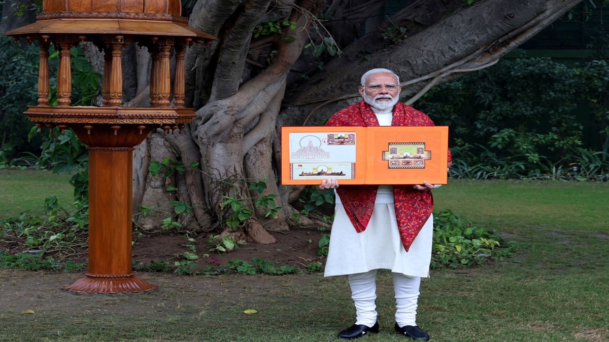 PM Modi releases 6 stamps including Ram Temple, Hanuman, Jatayu and Shabri | VIDEO