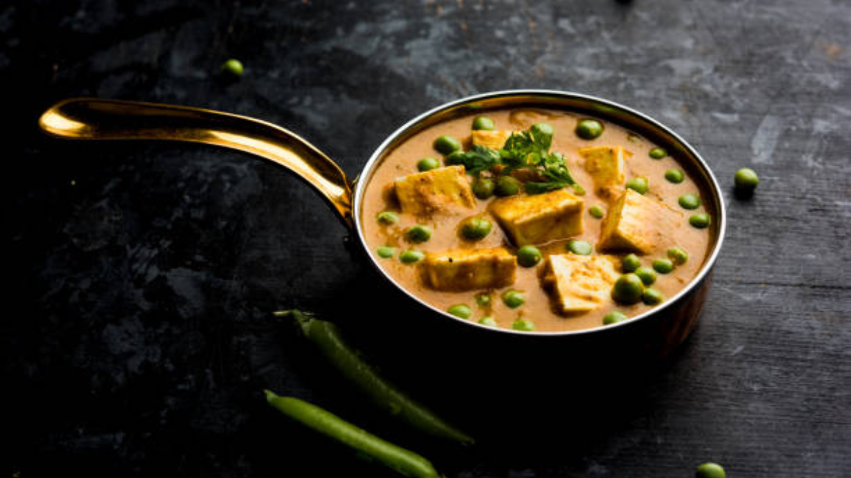 Matar Chaat to Matar Paneer: 5 green peas recipes to relish this season