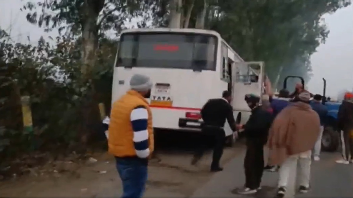 Punjab: Three police personnel dead, 10 others sustain injuries after bus collides with truck in Hoshiarpur