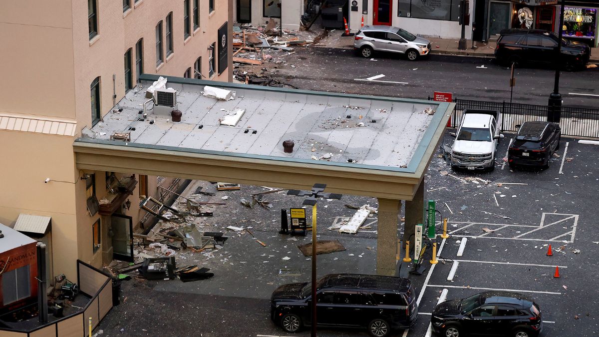 Texas: Powerful explosion at historic 20-story Fort Worth Hotel injures