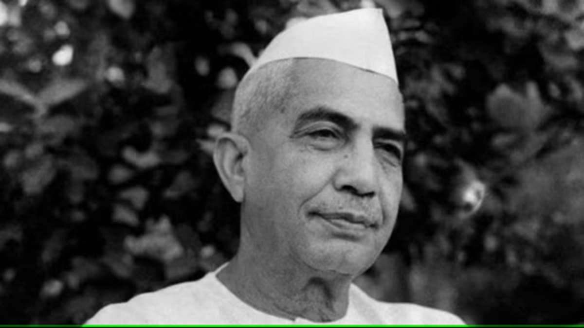 Chaudhary Charan Singh to be conferred Bharat Ratna: Interesting facts ...