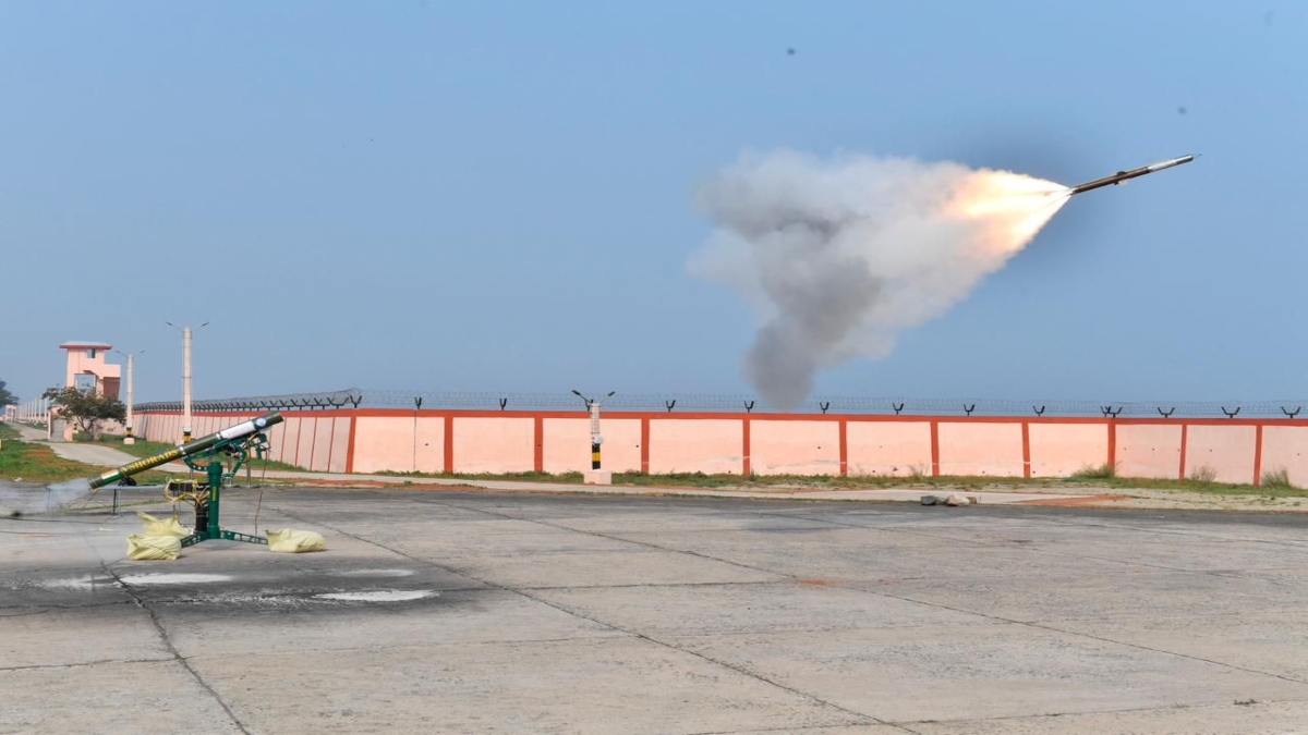 DRDO conducts two successful flights tests of Very Short-Range Air Defence  System – India TV