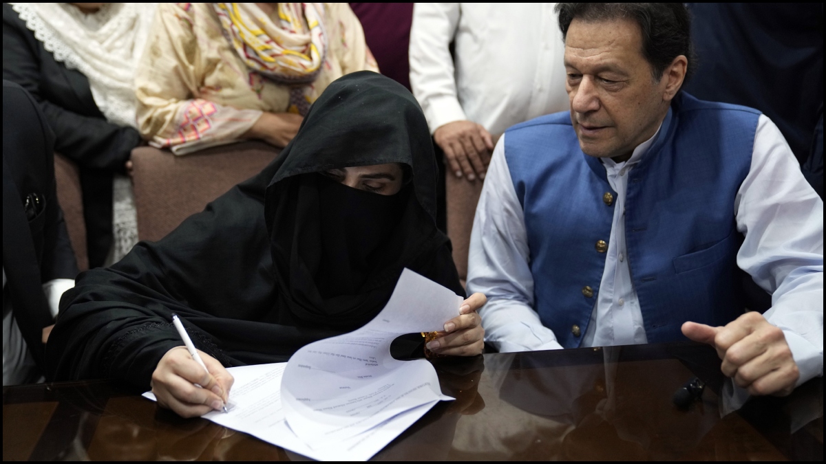 Pakistan: Imran Khan, Wife Bushra Bibi Sentenced To Seven Years In 'un ...