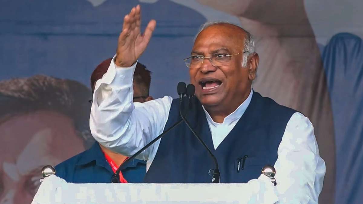 Mallikarjun Kharge asks PM Modi over tea meeting about BJP poaching Opposition leaders, his reply