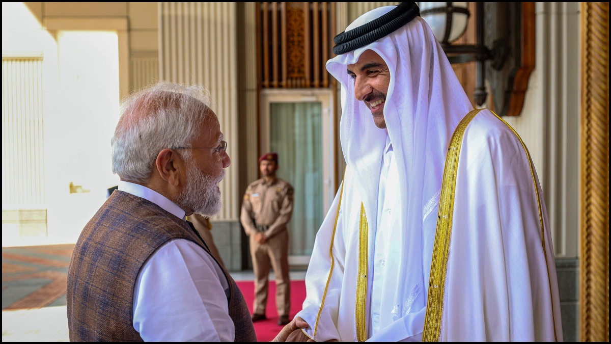 PM Modi thanks Qatar's Amir for release of Indian Navy personnel, invites him to India