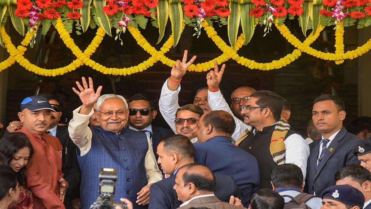 Nitish Kumar wins Bihar floor test with 129 votes, targets Lalu and Rabri rule