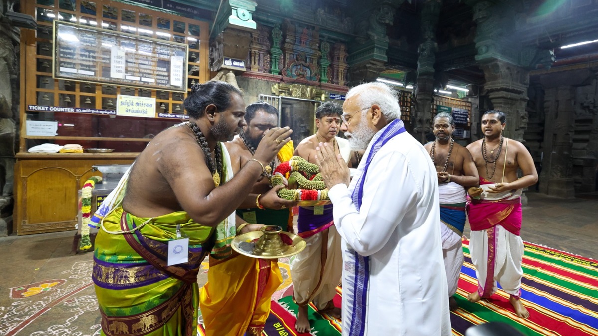 Tamil Nadu: PM Modi offers prayers at Meenakshi Amman Temple in Madurai. See photos