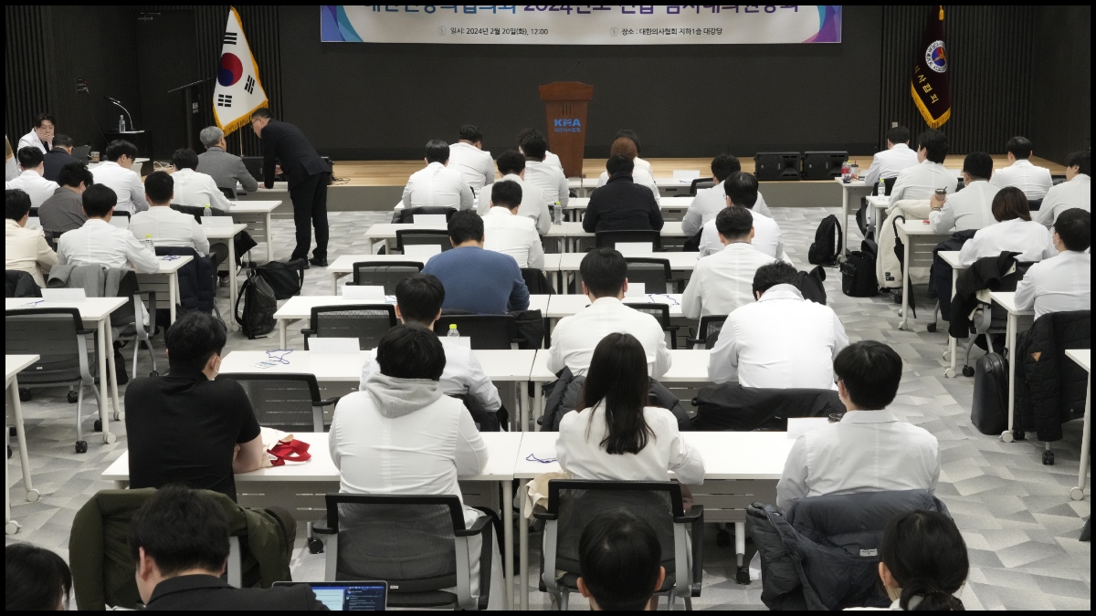 South Korea: Thousands of doctors resign in protest, medical services disrupted. Know why