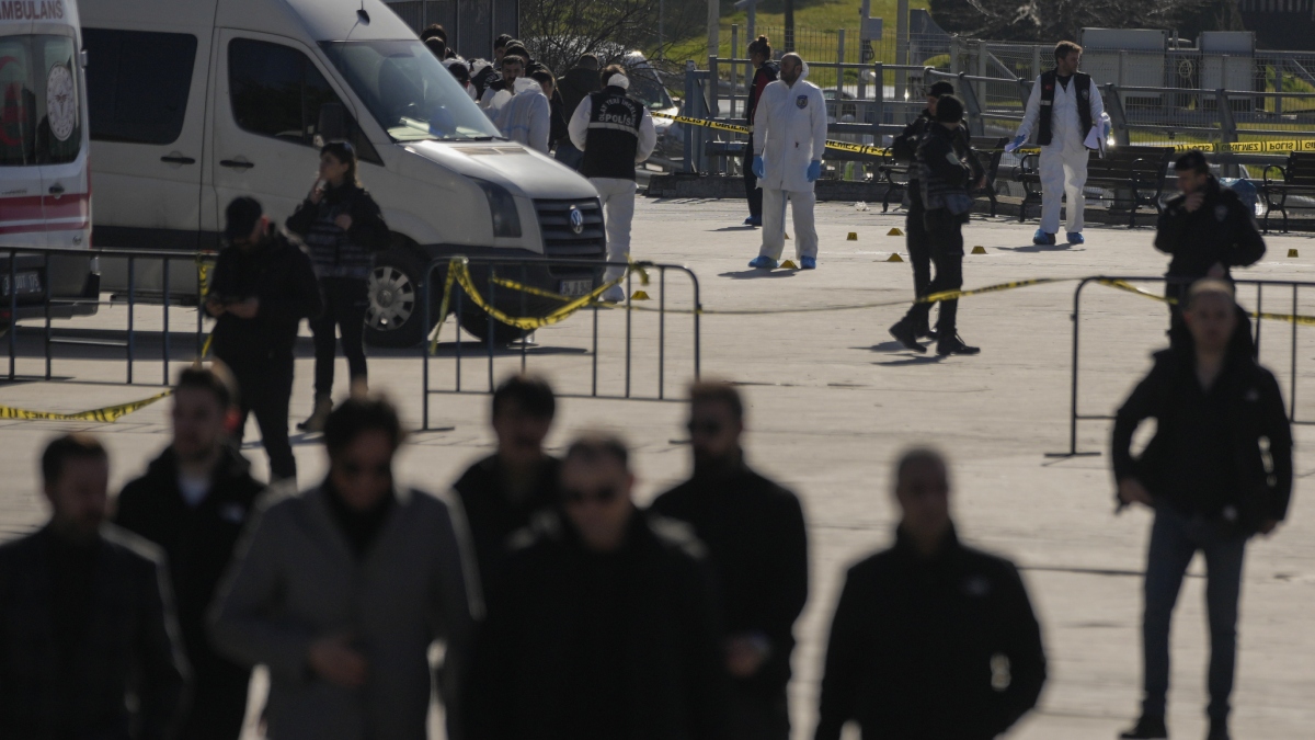 Turkey: Two attackers killed during assault attempt on Istanbul courthouse, six wounded