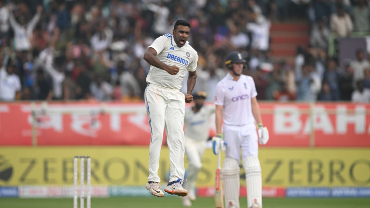 IND Vs ENG: Ravichandran Ashwin Completes 500 Test Wickets, Joins Elite ...