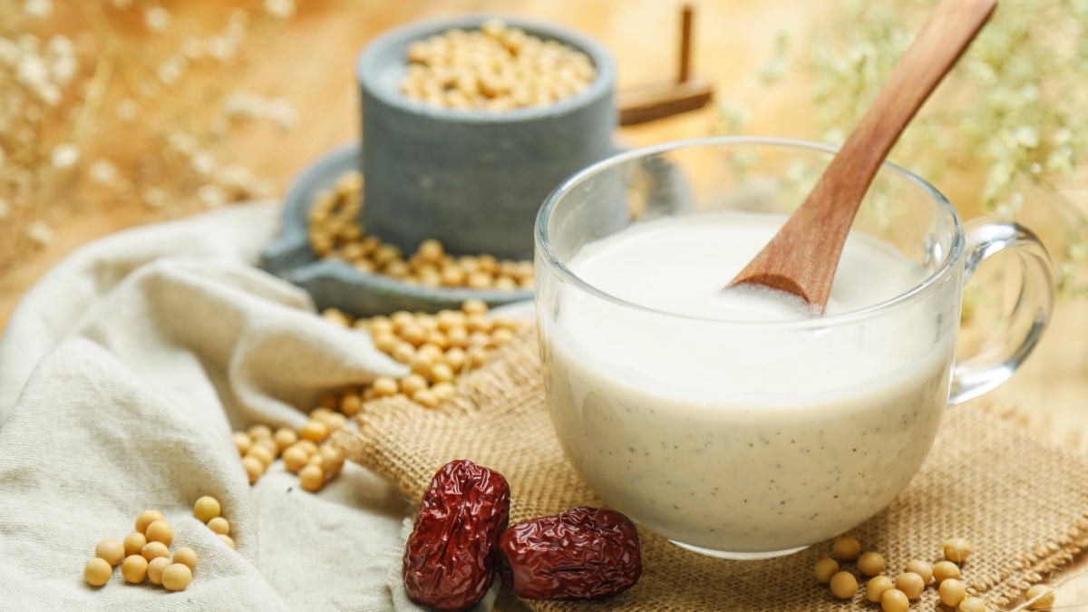 Boost your immunity with THESE 5 types of millet milk