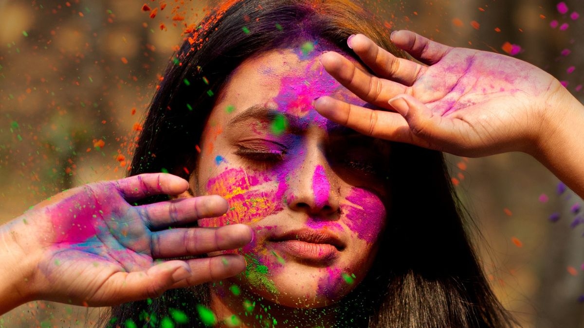 post holi skincare 5 ways you can nourish your skin after playing with colours