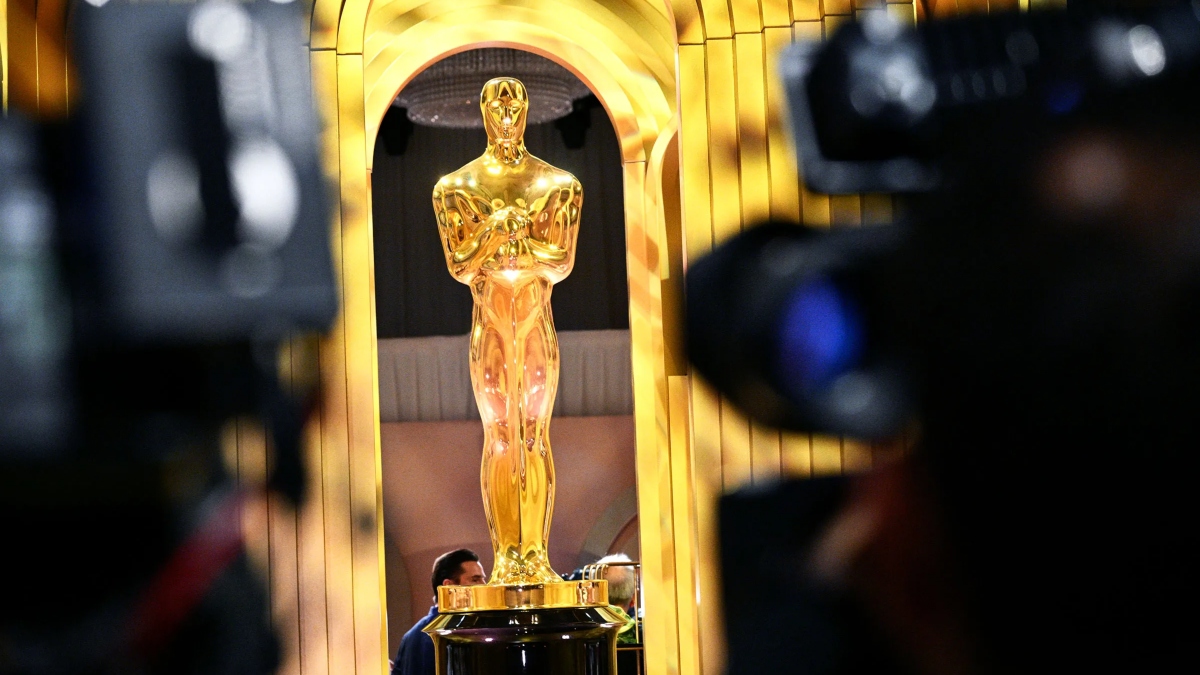 oscars 2024 emma stone wins best actress oppenheimer bags best picture check full list here
