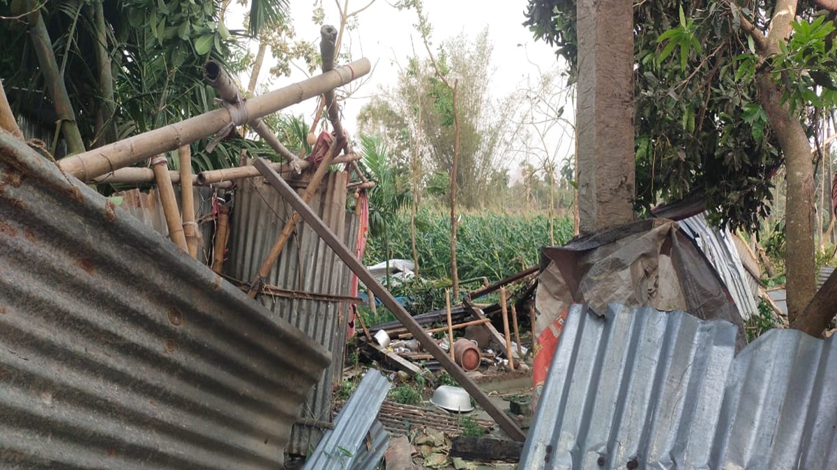 West Bengal: Five killed, over 70 injured as storm wreaks havoc in Jalpaiguri, PM Modi reacts