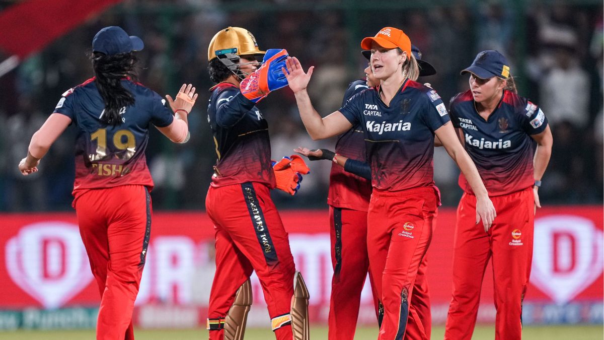 MI vs RCB: Elysse Perry's valiant effort takes Royal Challengers Bangalore to maiden WPL final