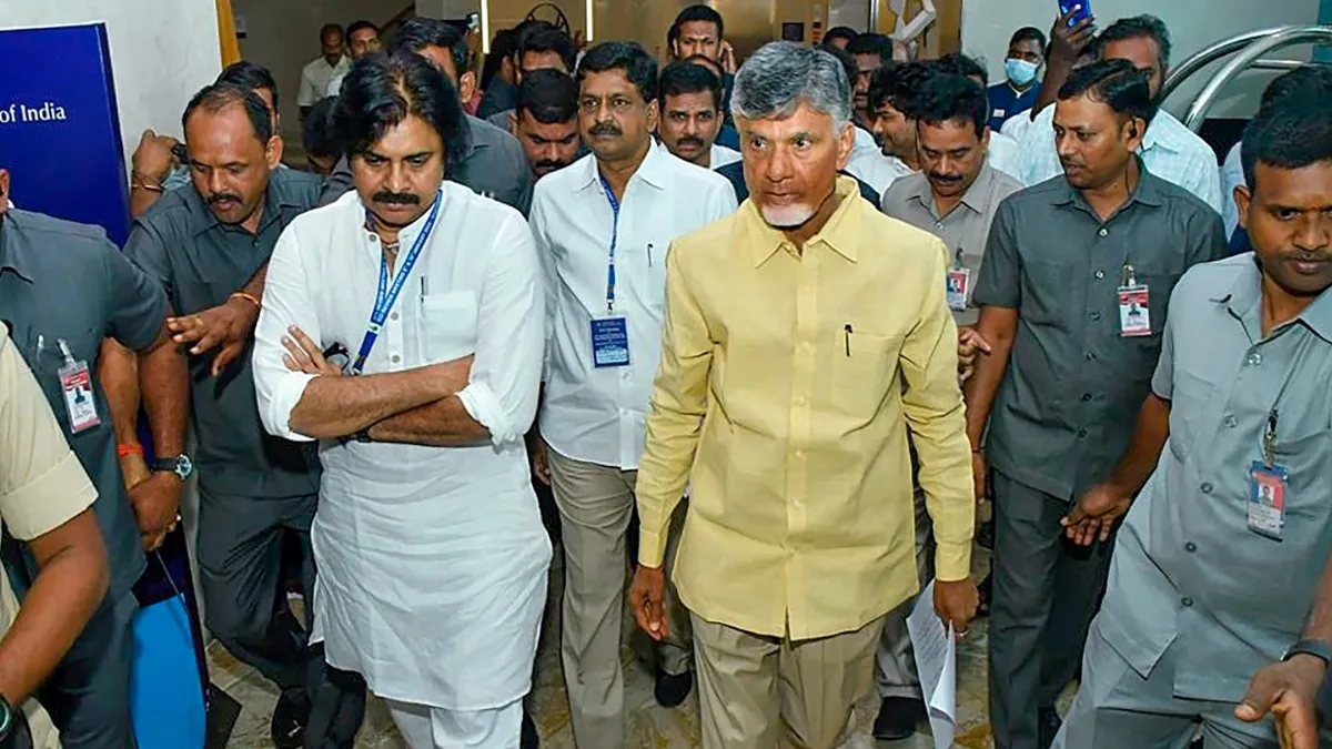 Amarawati: Telugu Desam Party National President N Chandrababu Naidu with Jana Sena Party President Pawan Kalyan.