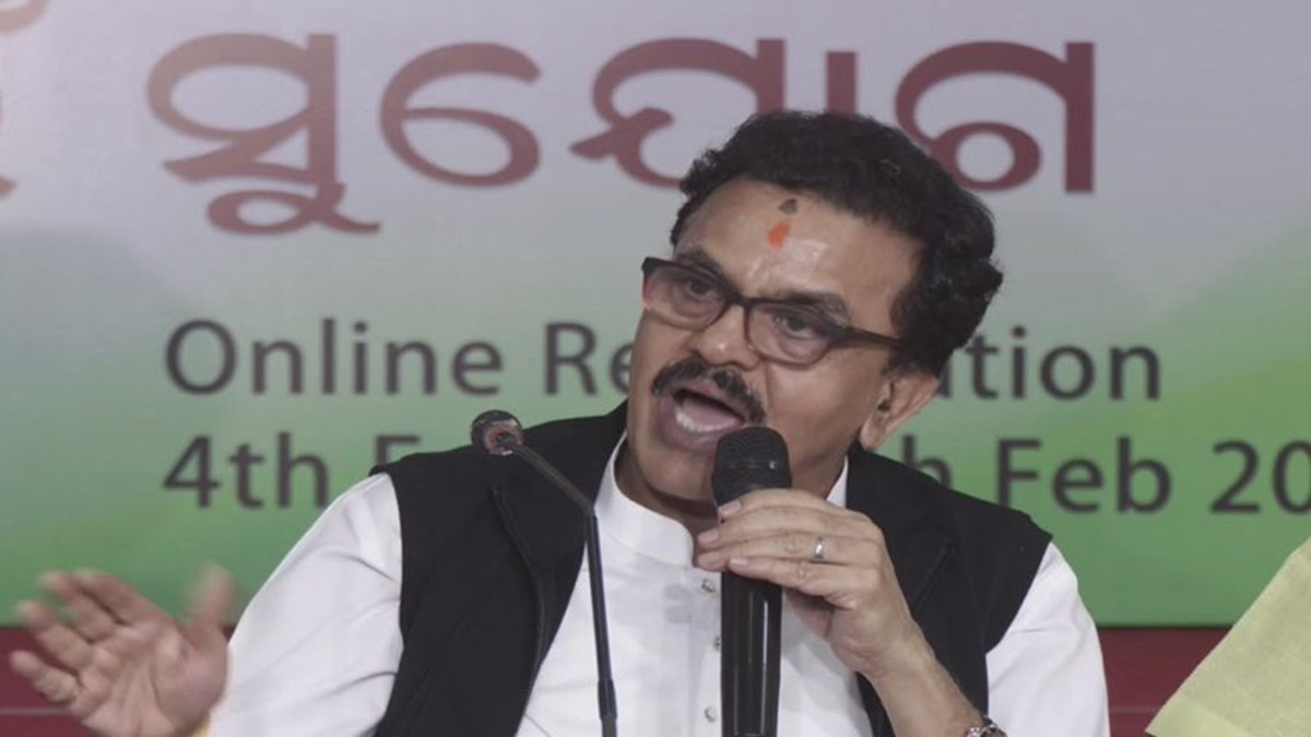 Sanjay Nirupam warns Congress after Uddhav Sena's list for Mumbai, says 'all options are open'