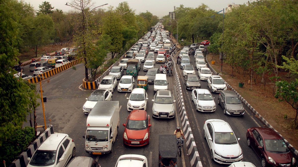 Delhi: Police issues traffic advisory amid metro construction work | Check details of affected routes