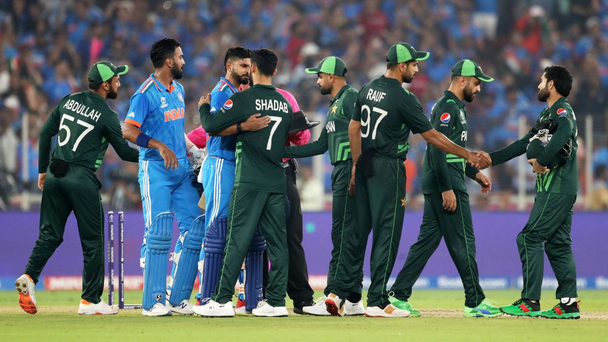 Pakistan cricketers to train with army before T20 World Cup to 'hit big ...