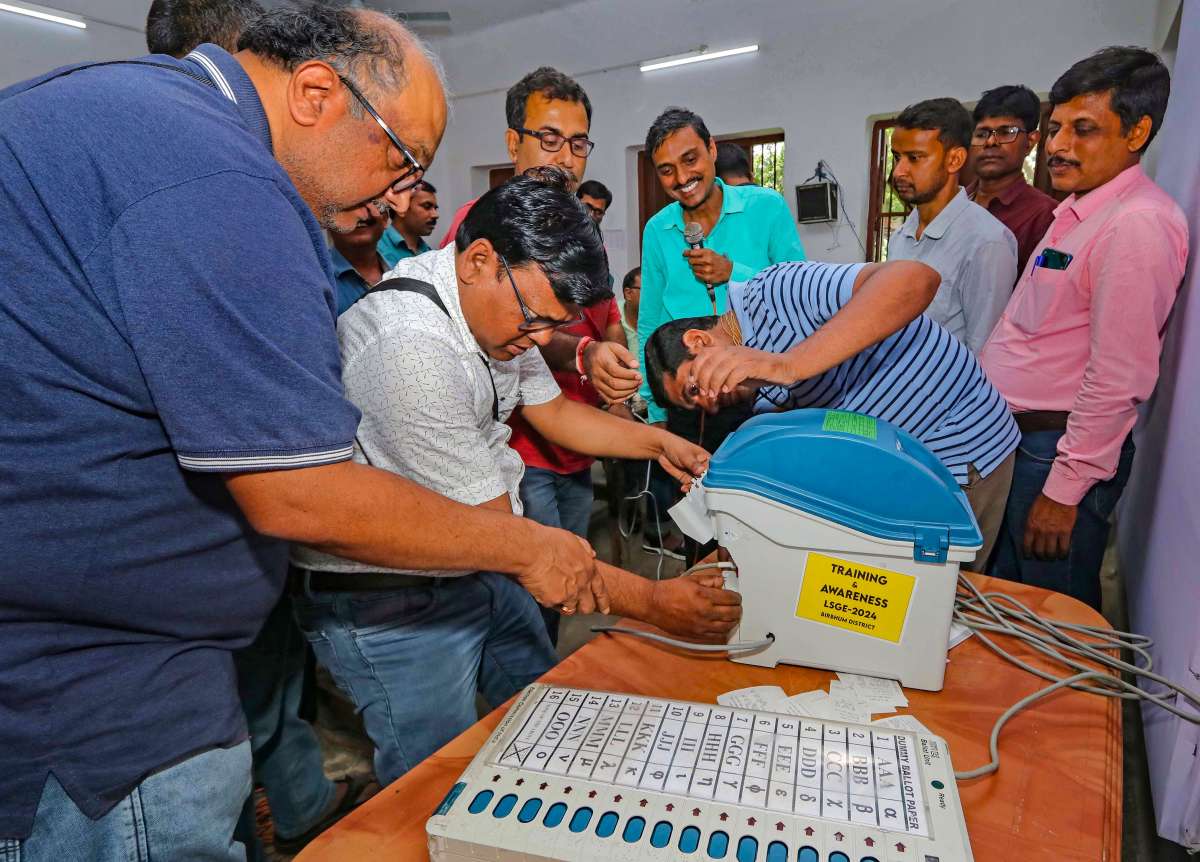 Supreme Court dismisses plea for breathalyser test of voters at polling booths