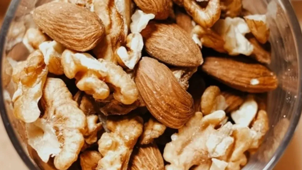 Reasons to soak walnuts before eating.