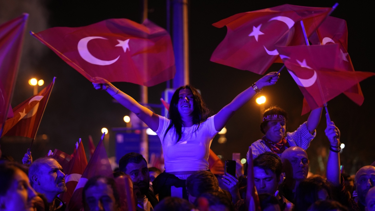 Turkish President Erdogan suffers shocking defeat by opposition in municipal elections