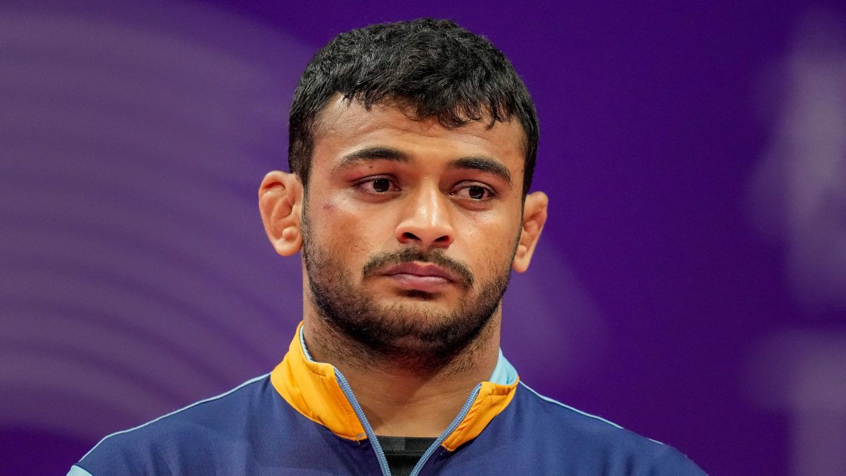 wrestlers deepak punia sujeet kalakal miss out on asia olympic qualifiers due to delay in arrival