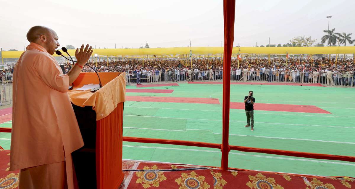 'Only Ramdrohis or Pakistanis are opposing PM Modi', says Yogi Adityanath in UP