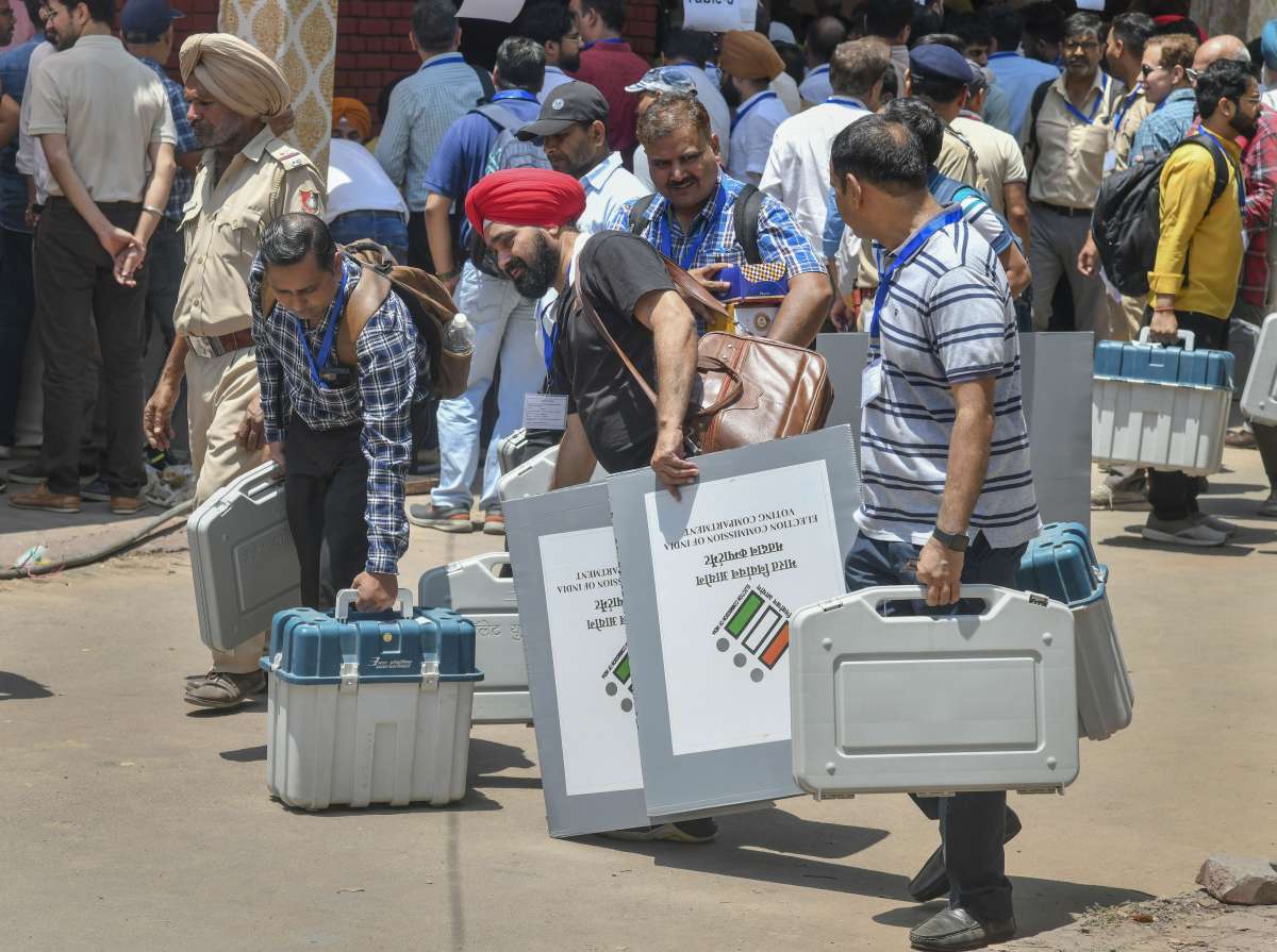 13 polling personnel die after fever, high BP in Uttar Pradesh's Mirzapur