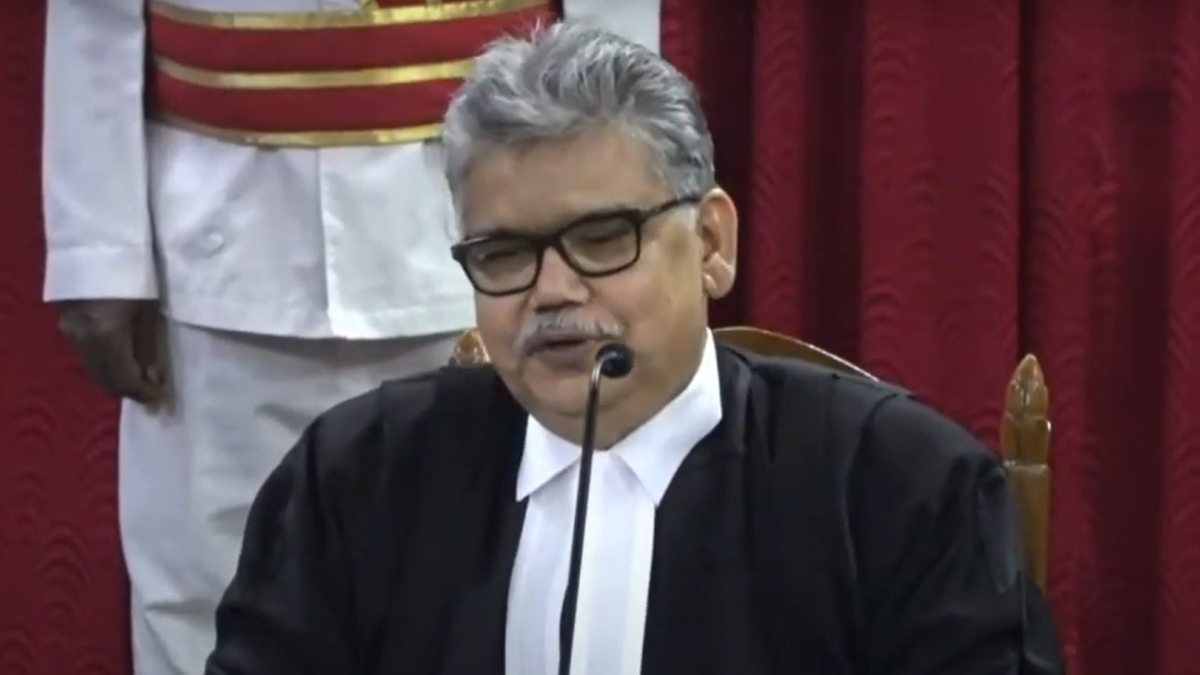 'I was and I am member of RSS,' says Calcutta HC judge Chitta Ranjan Dash in his farewell speech