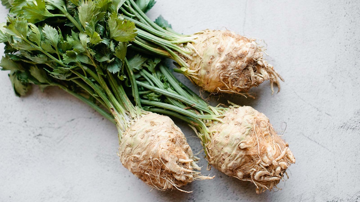 Superfood Celeriac Know THESE 5 benefits of Knob Celery India TV