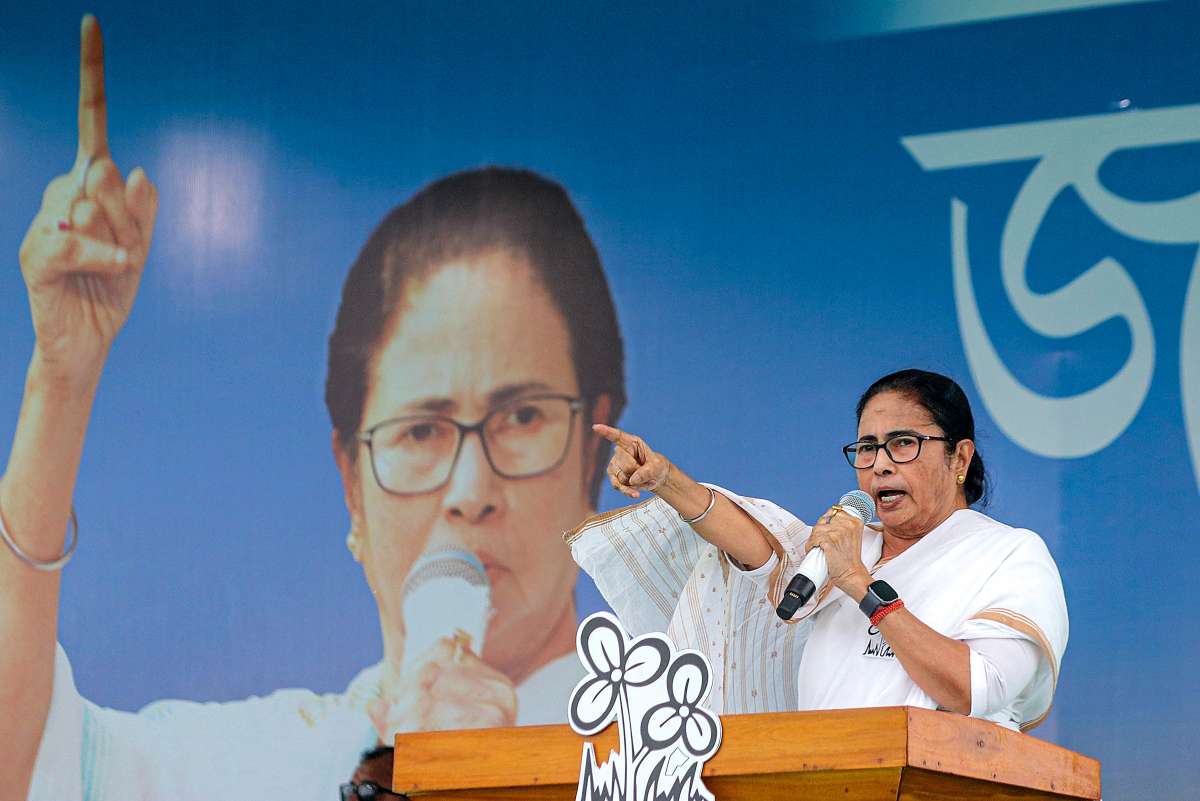 Lok Sabha elections 2024: Mamata accuses BJP of poll strategy based on falsehoods in Sainthia rally