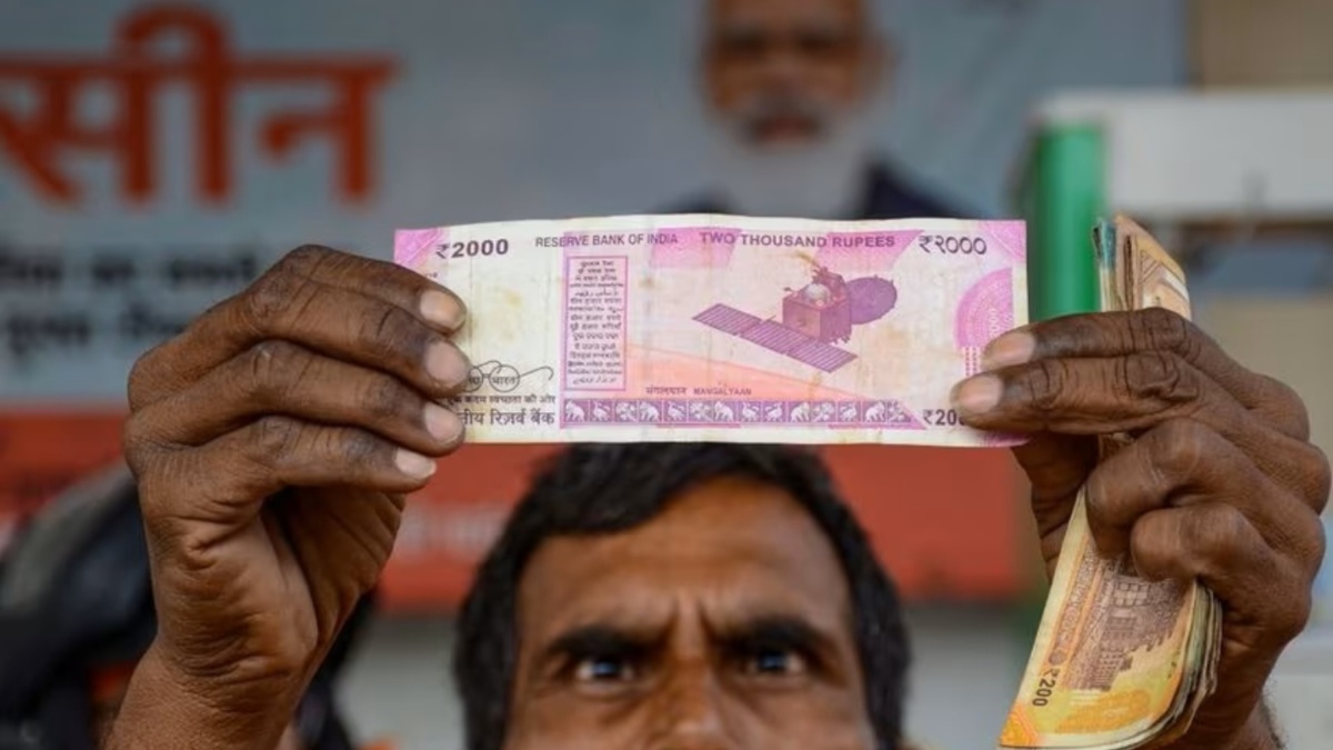 97.76 per cent of Rs 2,000 currency notes returned, says RBI