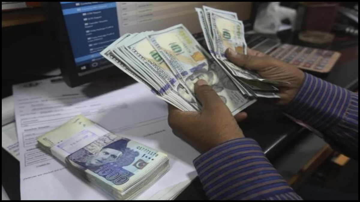 IMF raises serious doubts on cash-strapped Pakistan’s capacity to pay back loan amid crippling debt crisis – India TV