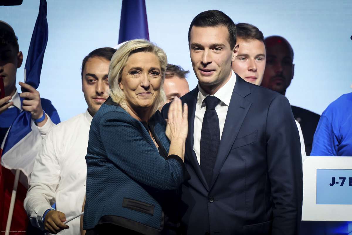 France's election results surprise both Macron and Le Pen with no clear majority. What could happen next?