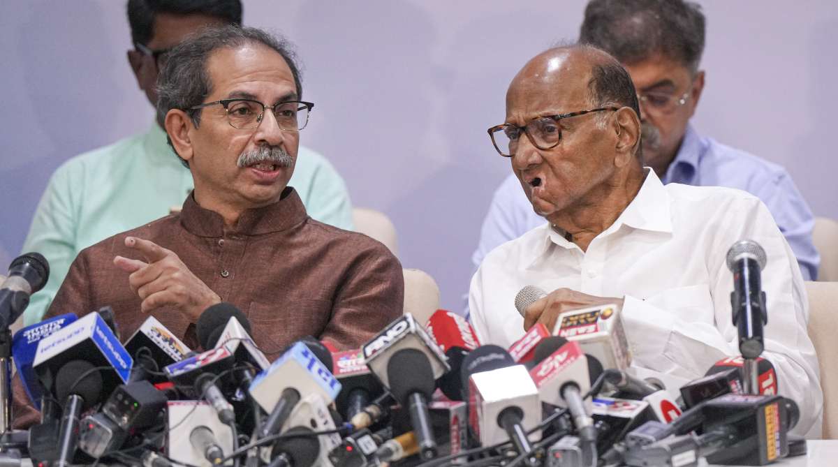 Sharad Pawar refuses to accept Uddhav Thackeray as MVA's chief ...