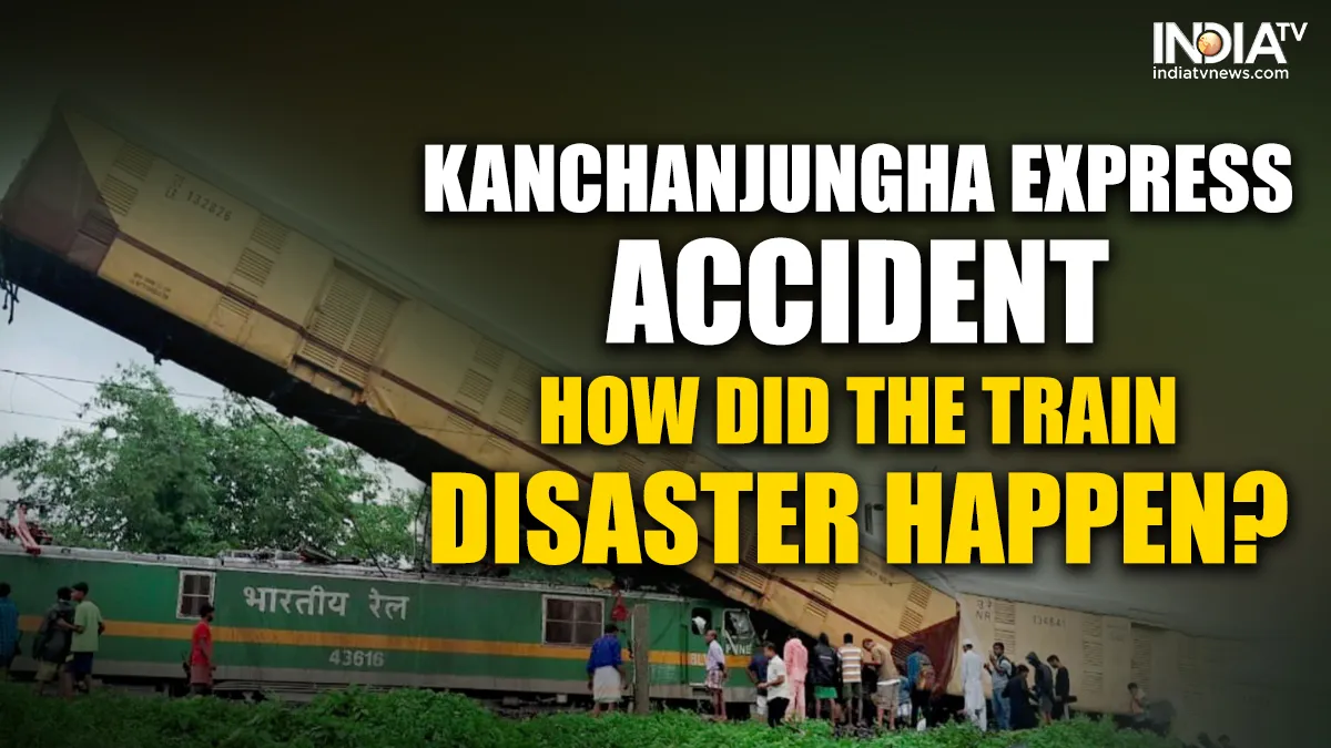Kolkata: Locals gather after the Kanchanjungha Express collided with a goods train near New Jalpaiguri railway station.