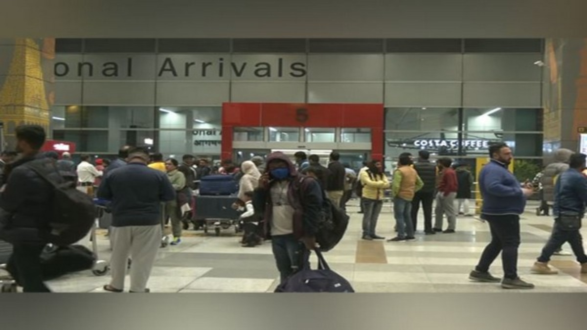 Power outage hits Delhi Airport, boarding and check-in facilities impacted; DIAL issues statement