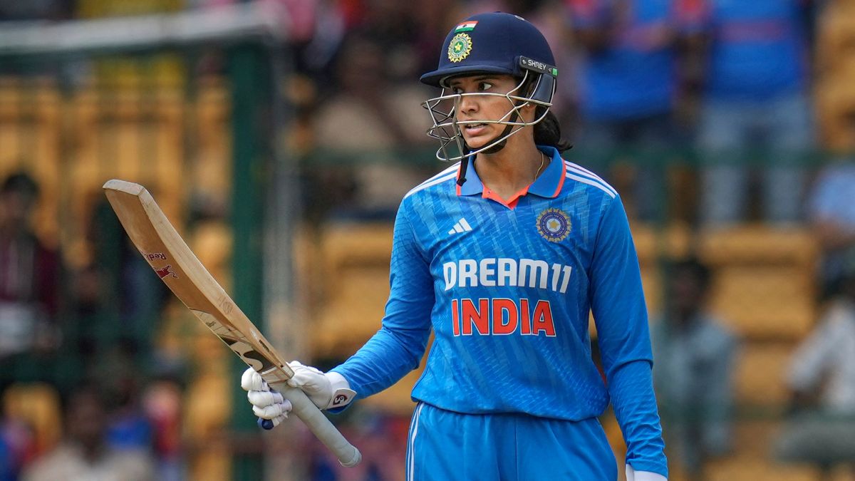 Smriti Mandhana ends her international century drought after valiant hundred against South Africa