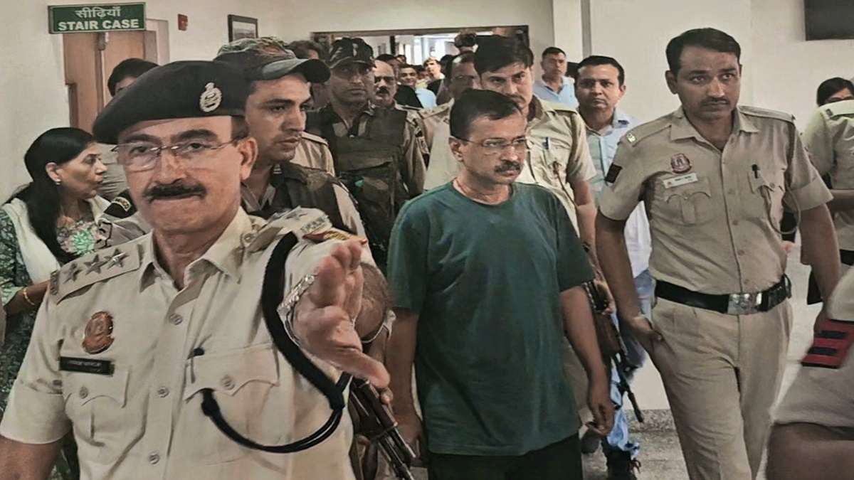 'Did not blame Manish Sisodia, AAP leaders in Delhi liquor policy case': CM Arvind Kejriwal tells court