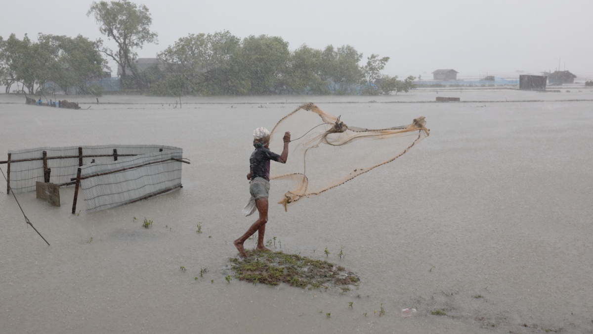 IMD Predicts Thunderstorms, Rain in Maharashtra Districts