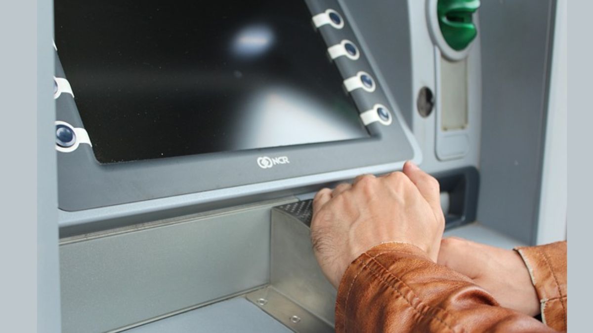 How to withdraw cash from an ATM without using your debit or credit card?