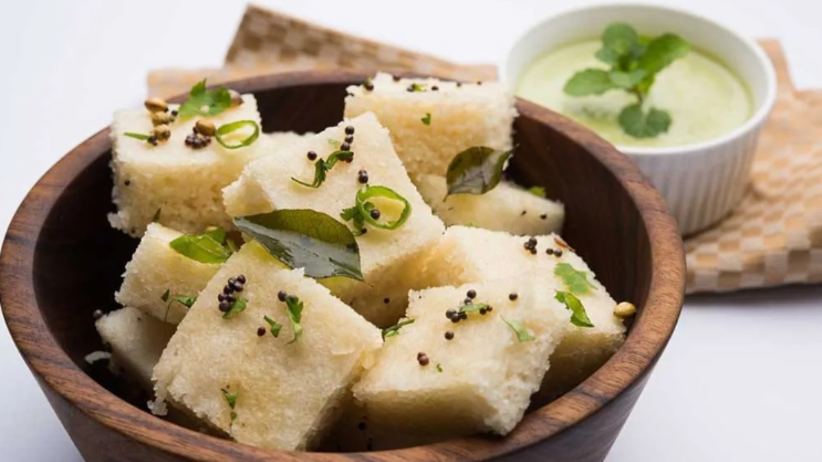 Bored eating gram flour Dhokla? Try this delicious recipe with flattened rice to enjoy the delicacy