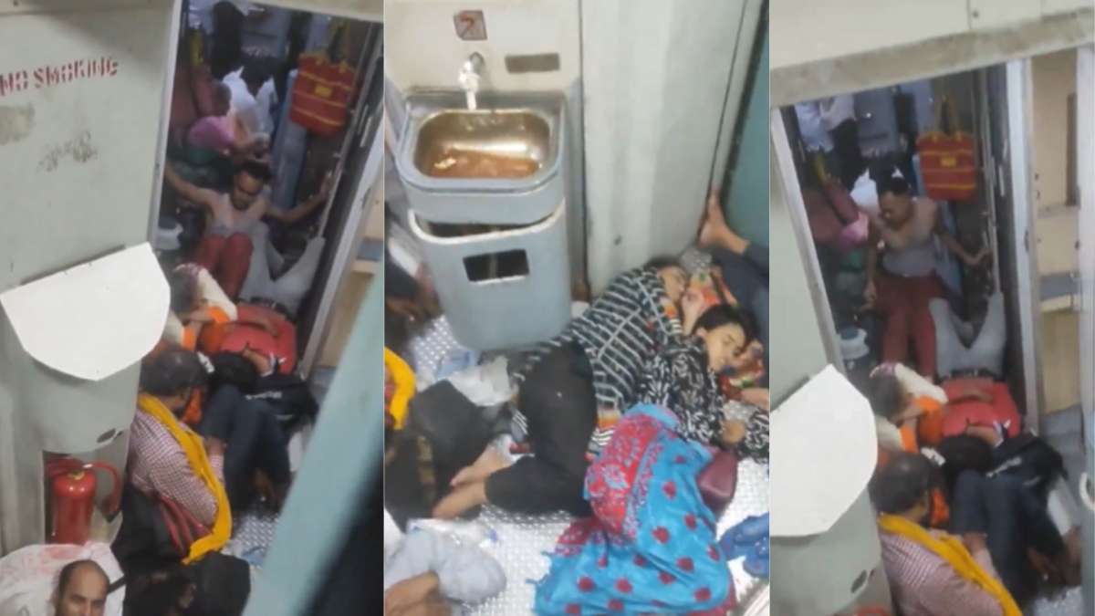 Viral video shows passengers sleeping near toilets on Chhattisgarh Express | WATCH