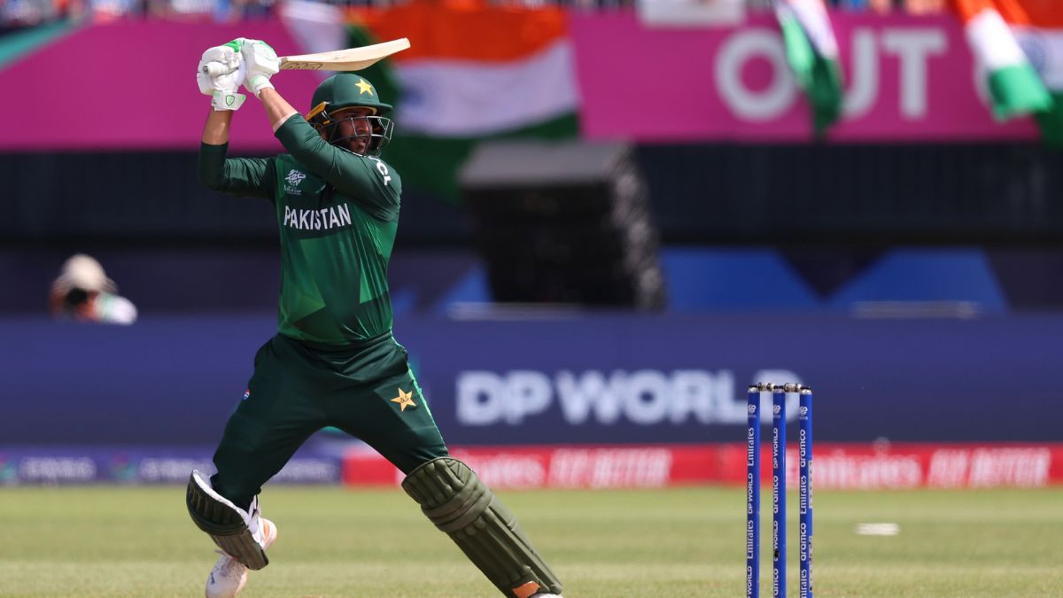 Former Pakistan skipper accuses Imad Wasim of 'deliberately wasting balls' against India in New York