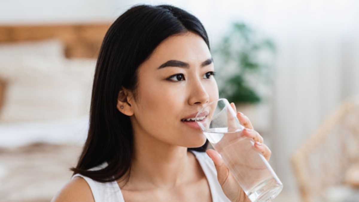 What is 'Water Fasting'? Know if this new viral diet trend helps in weight loss, pros and cons