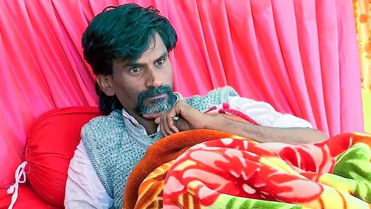 Cheating case 2013: Non-bailable warrant against Manoj Jarange who is on hunger strike over quota demand