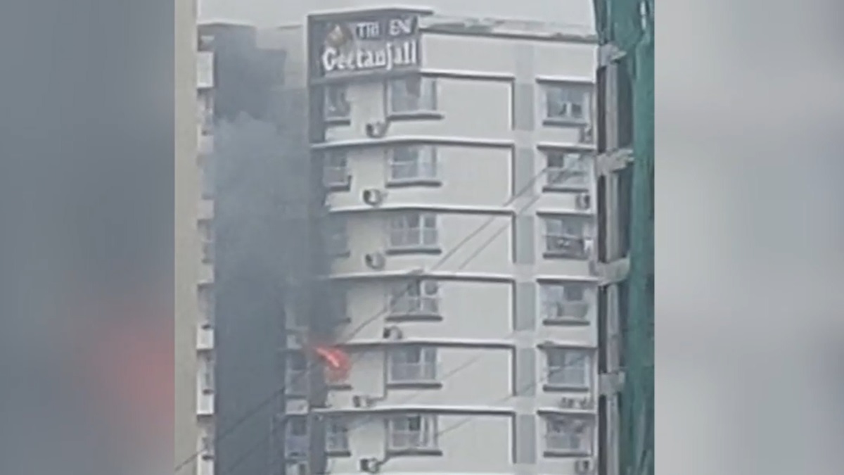 Fire breaks out at 11th floor of Mumbai high-rise in Ghatkoper, video surfaces