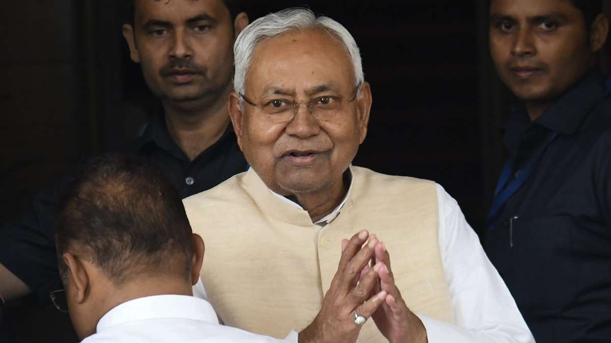 Nitish Kumar reacts to Union Budget 2024 amid 'special status' demands for Bihar | Watch