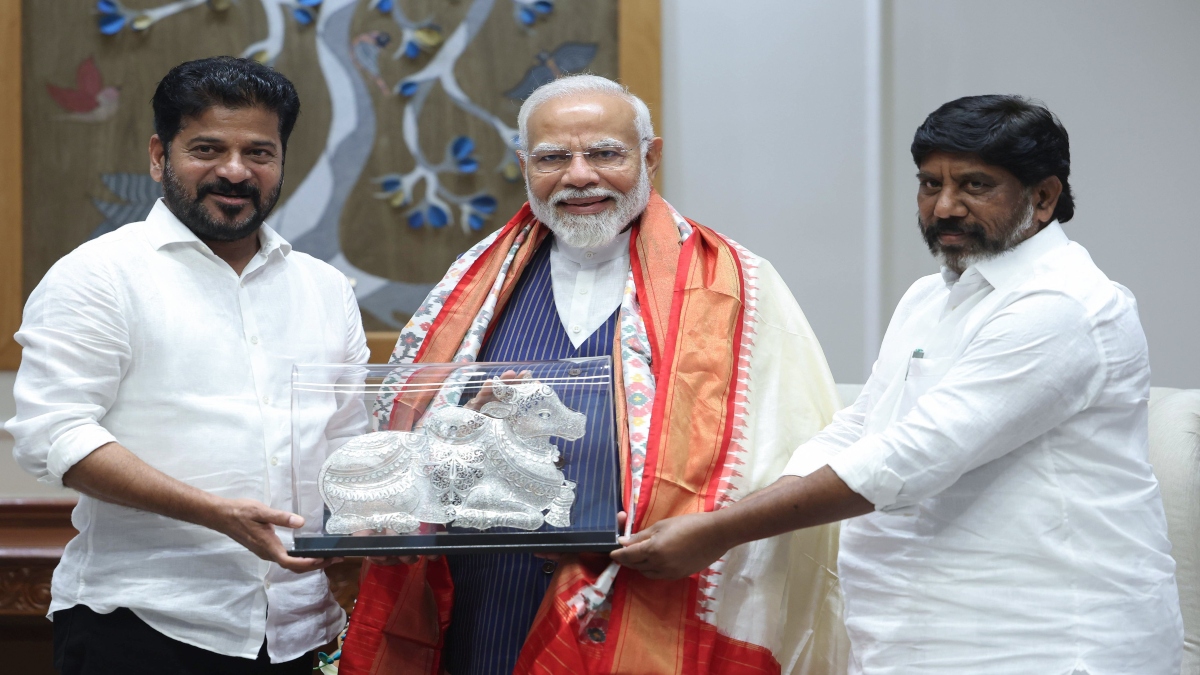 Telangana CM Revanth Reddy meets PM Modi, Amit Shah in New Delhi – India TV